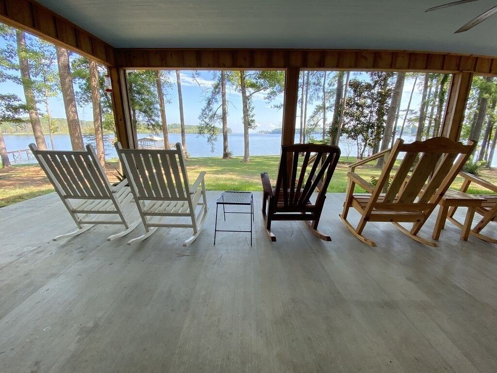 Waterfront with Spectacular Views - Toledo Bend South photo
