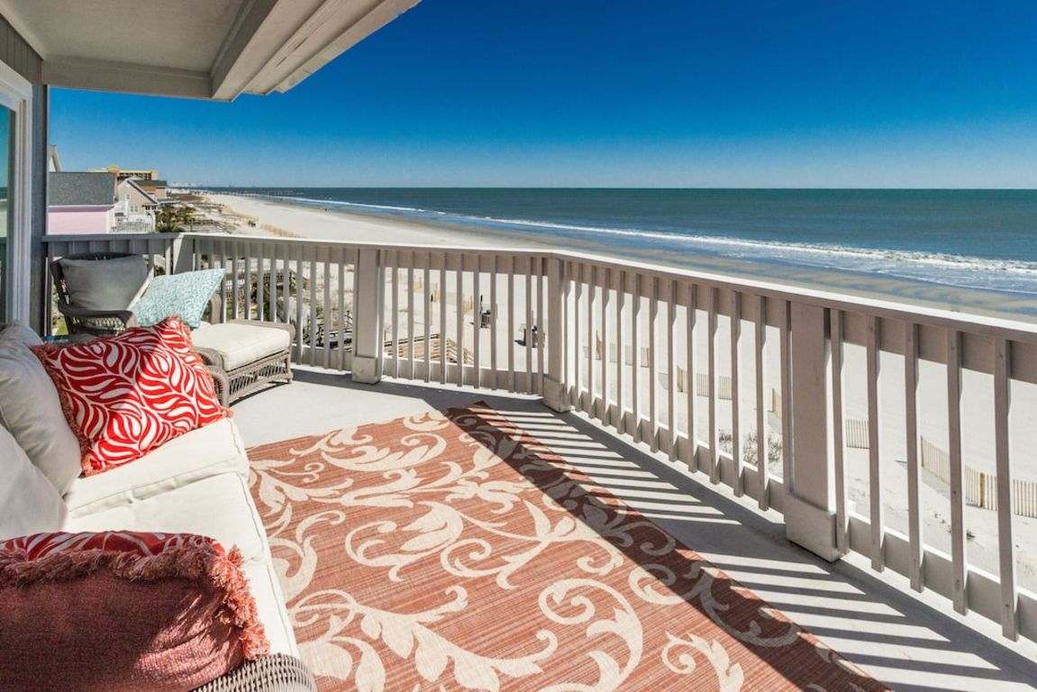 LUX, PRIVATE OCEANFRONT! 5 STAR! LG BALCONY! 5 STAR! BOOKING FOR SPRING/SUMMER! photo
