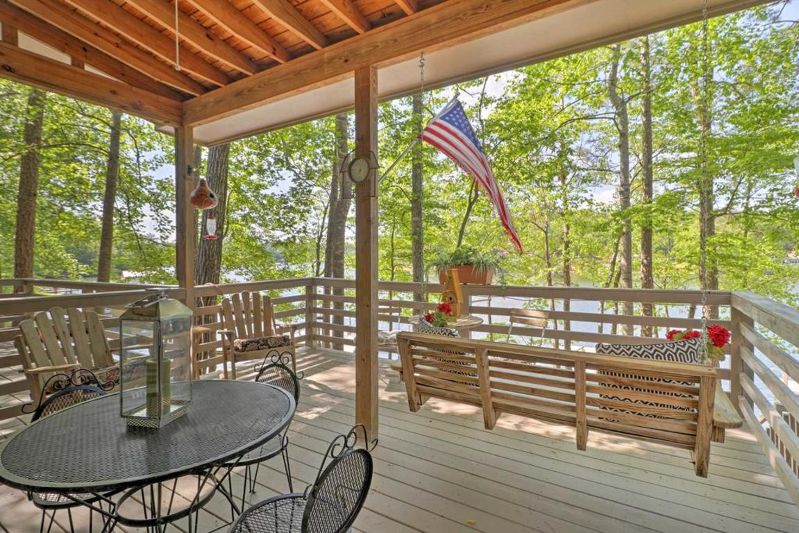 Spacious Waterfront Townhouse with Private Deck and Dock! photo