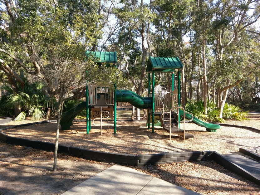 Kids playground in Islanders Beach Park