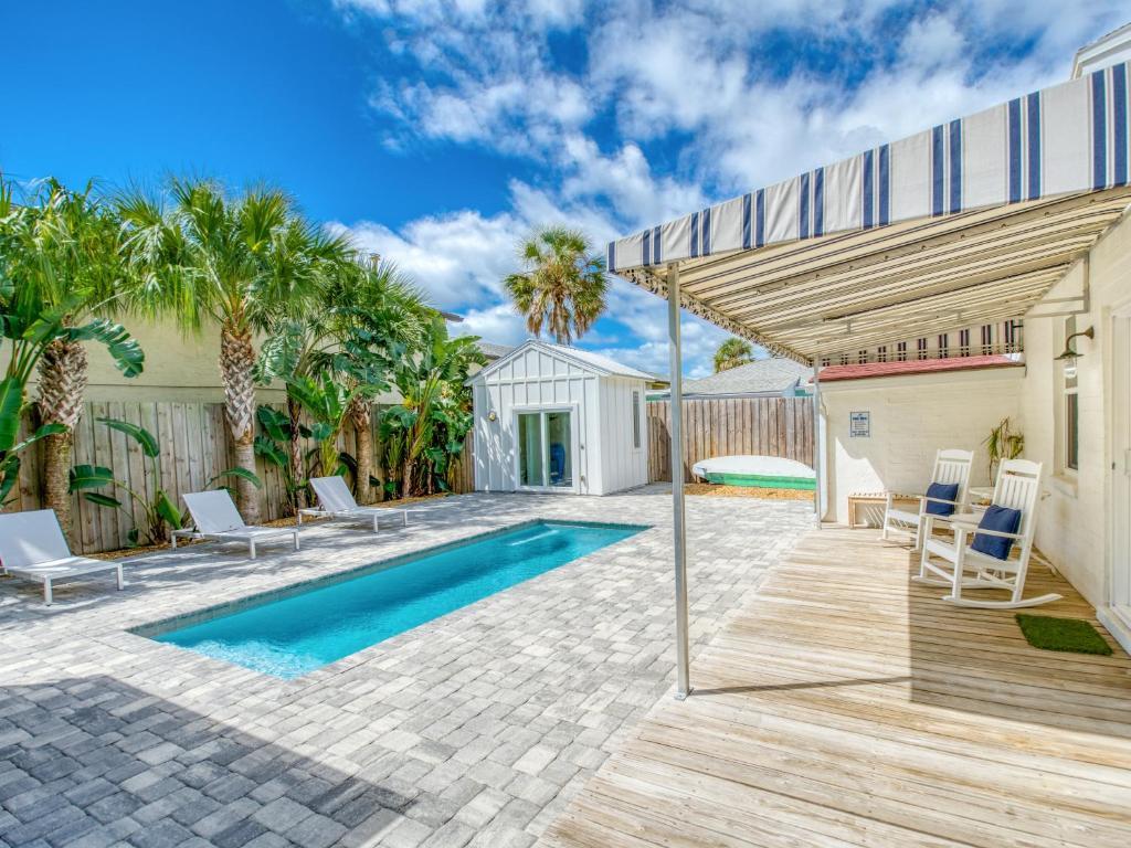 “Anastasia Lodge Cabana” Beach & Pool Oasis Home photo