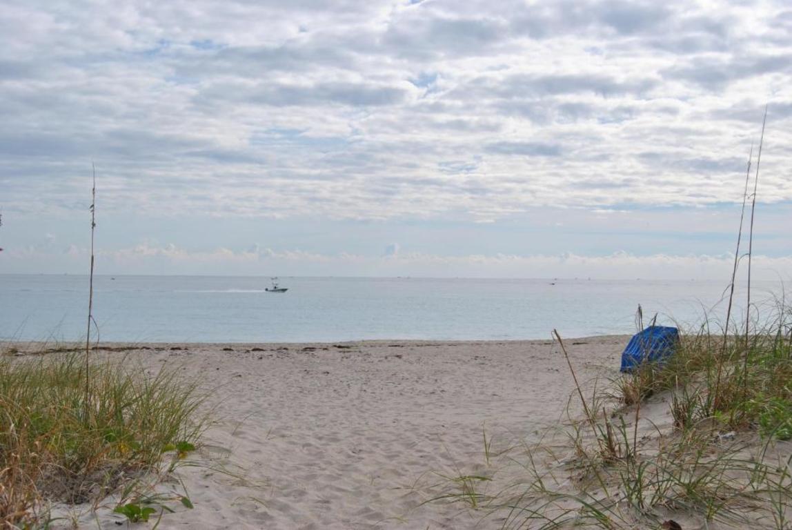 Sand Dune Shores, a VRI resort photo