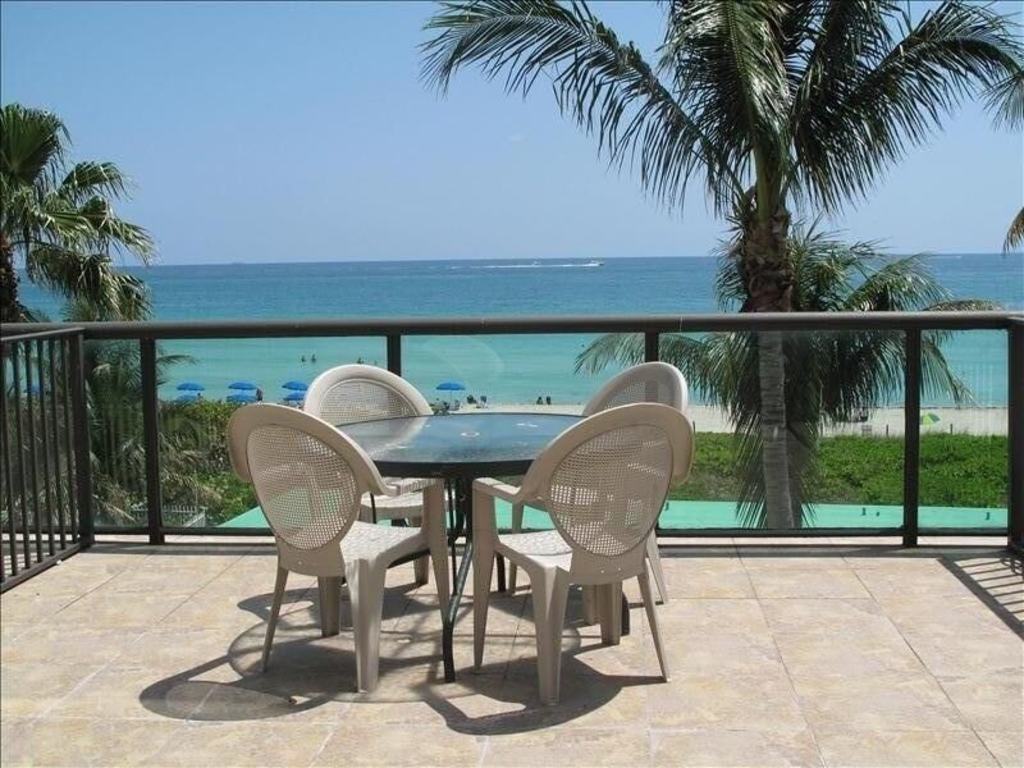 Amazing/Direct Ocean Front/Huge Balcony/Endless Views/Kitchen - NEWLY RENOVATED! photo