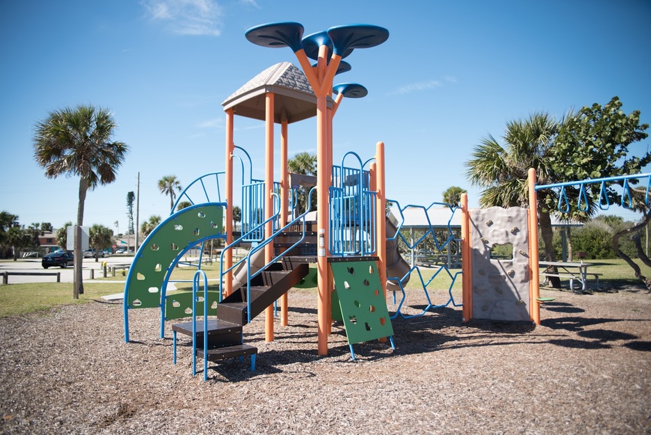 Playground in Lori Wilson Park