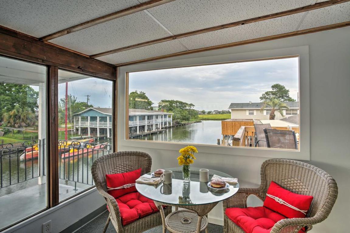 Waterfront Slidell Home on Bayou with Boat Slip! photo