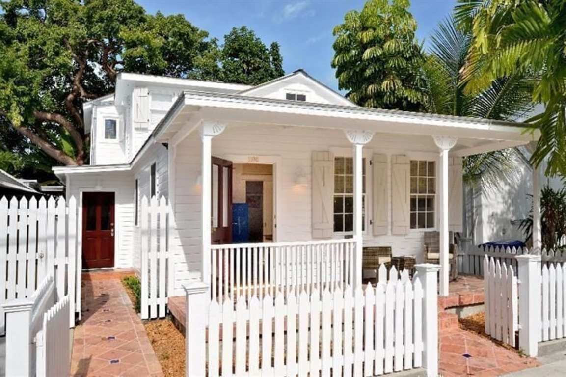~POPPY COTTAGE~ Cute Home In Quiet Location photo