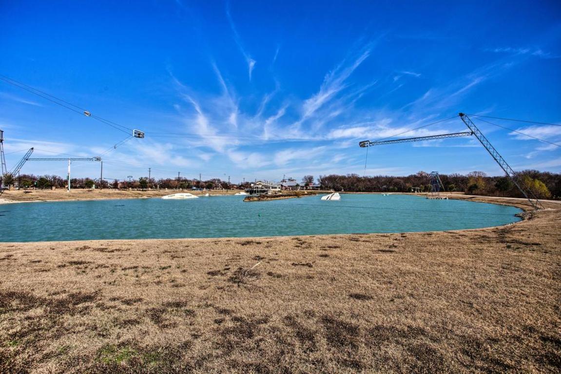 Little Elm Pets Welcome, Walk to Lewisville Lake! photo