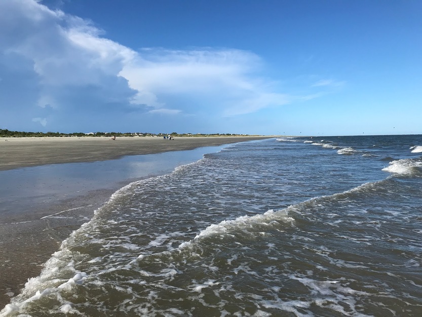Waves on the seashore
