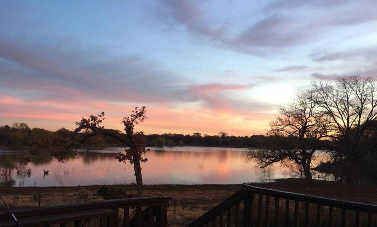 Beautiful Lake Lewisville Waterfront Retreat photo