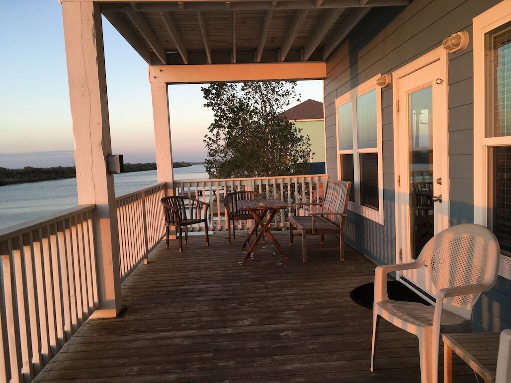Matagorda Riverfront Retreat-WiFi, Smart TVs, ESPN, Ample Parking & 20' Lit Pier photo