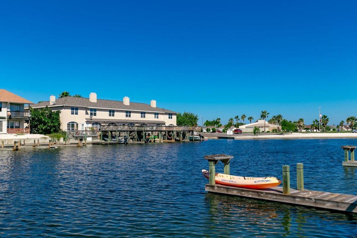 Cay Escape CLH102K photo