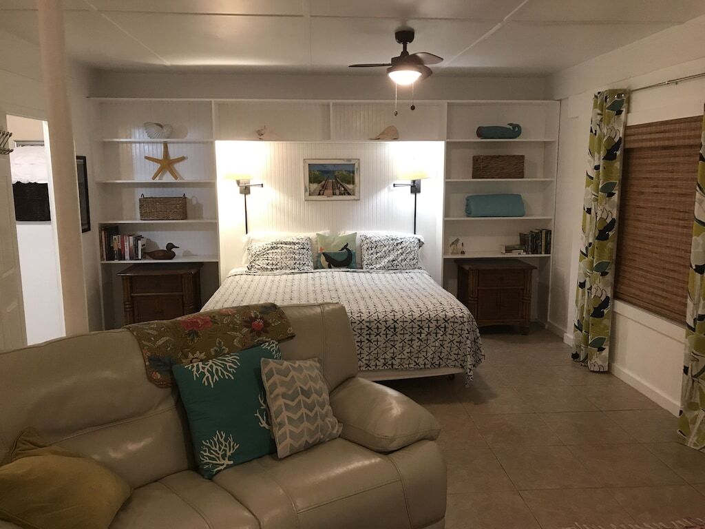 “POMPANO” Beach studio. Perfect Couple's Getaway. Steps to the beach photo