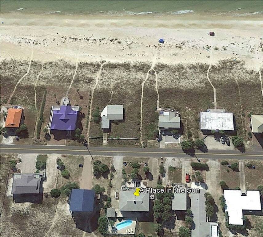 Adorable Beach Cottage. Full size swimming pool. photo