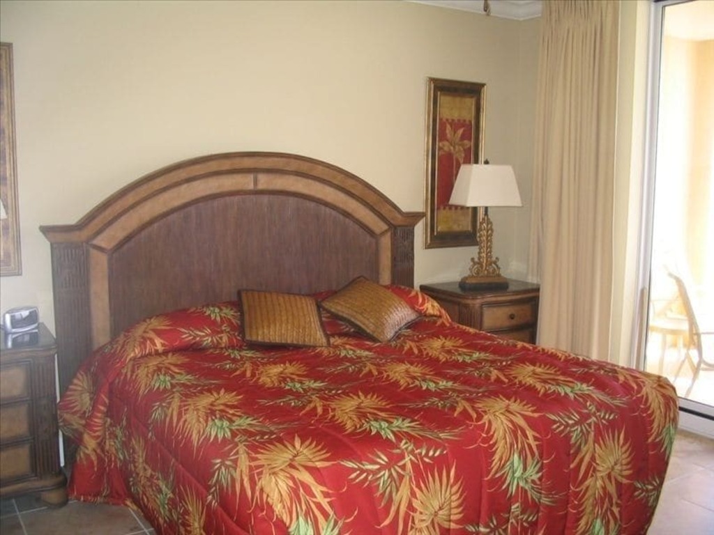 Never received less than 5 stars! Luxury 4 BR 3 BA Beachfront Condo photo