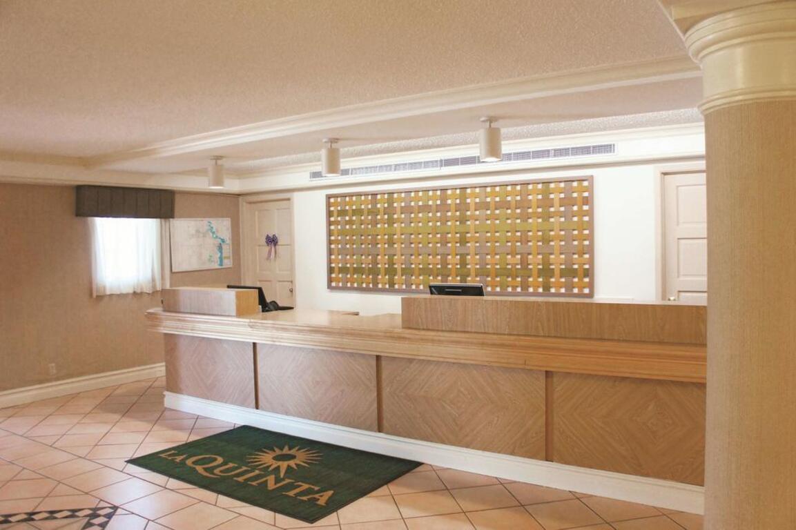 La Quinta Inn by Wyndham Houston La Porte photo