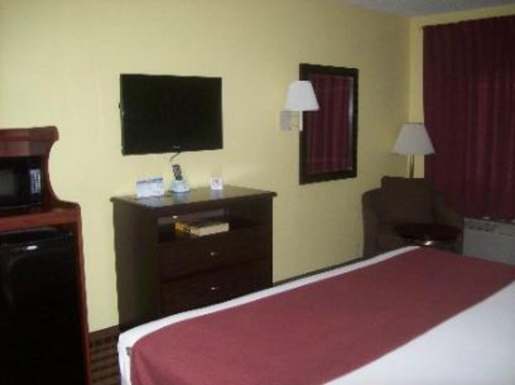 Fairway Inn La Porte photo