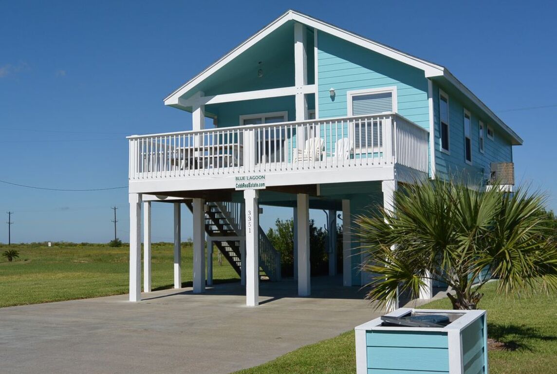 Blue Lagoon - 2 Bedroom, 2 Bath, Sleeps 8. photo