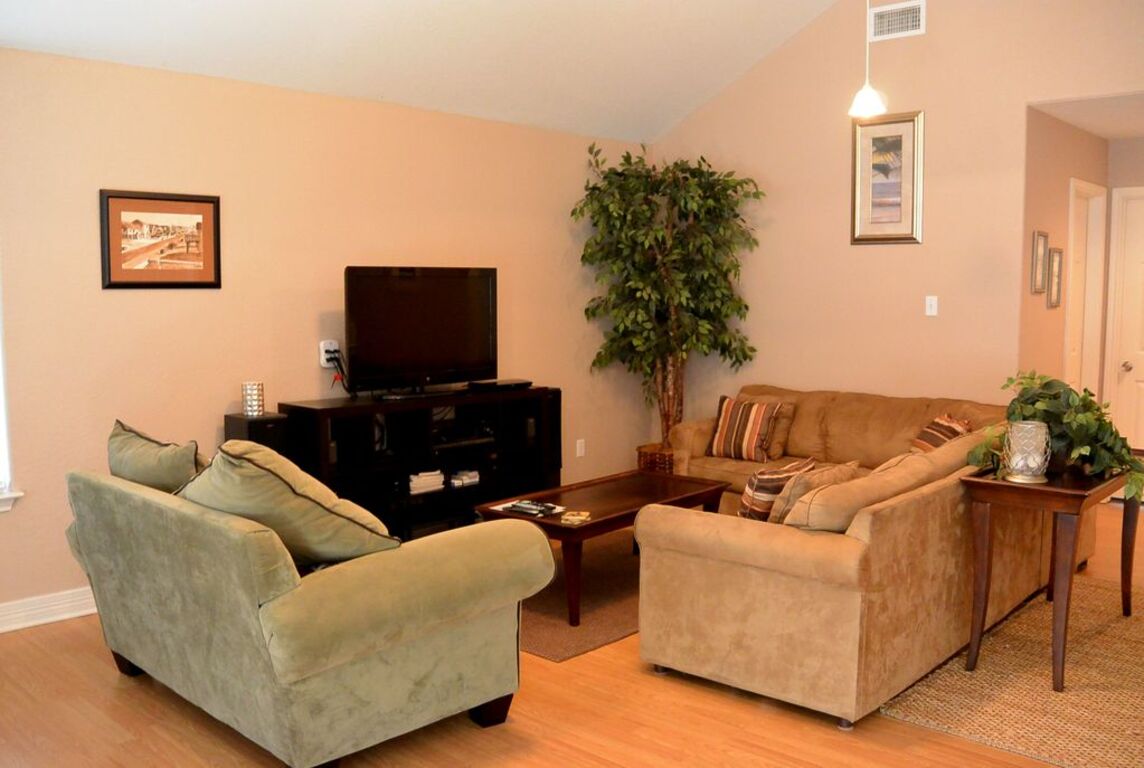 Blue Lagoon - 2 Bedroom, 2 Bath, Sleeps 8. photo
