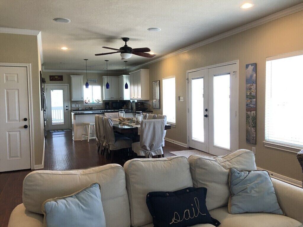 'Relax at Crystal Beach' - Beautiful 4 bedroom spacious Home - Great Beach View photo