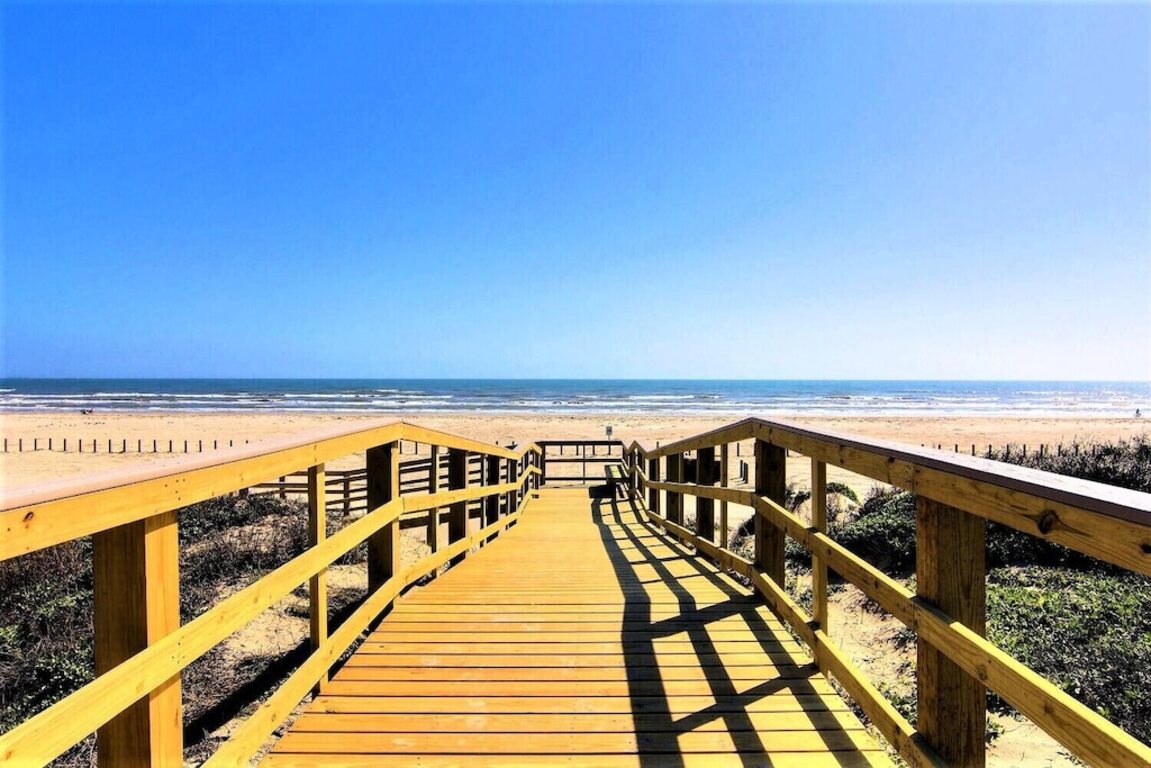 YOUR Port Aransas Beach Vacation Starts HERE! photo