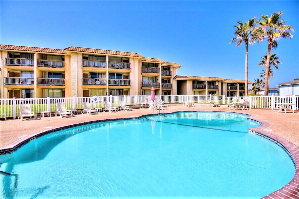 YOUR Port Aransas Beach Vacation Starts HERE! photo