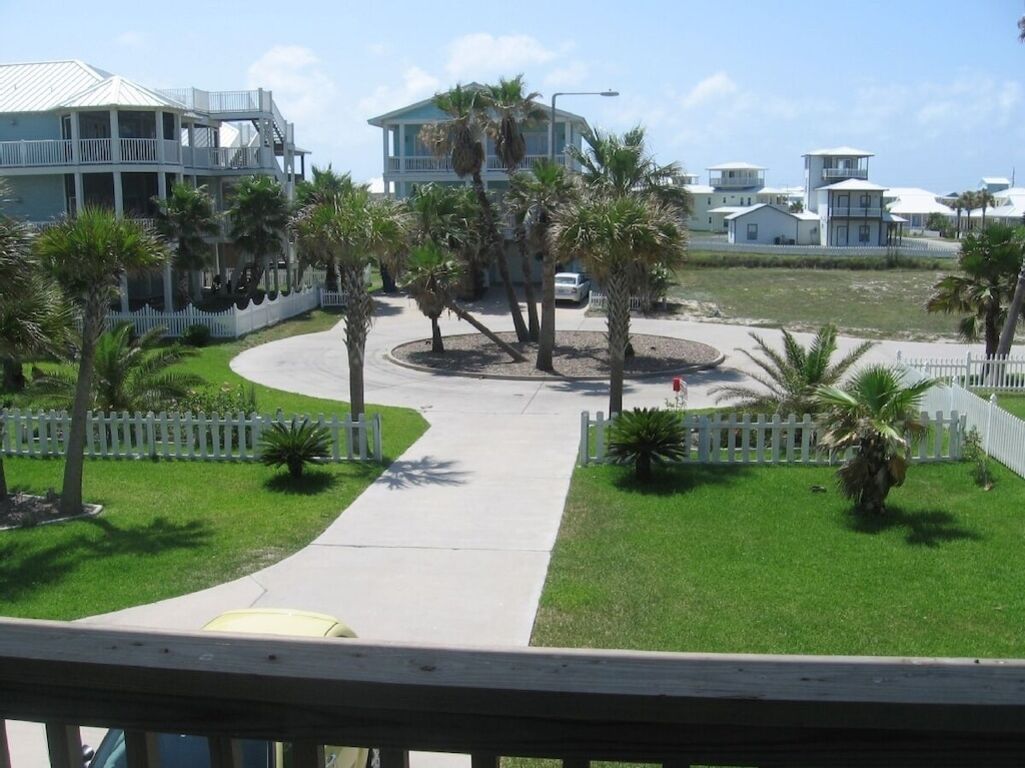 Enjoy summer at the Beach!!! AMAZING OCEAN VIEWS!!! photo