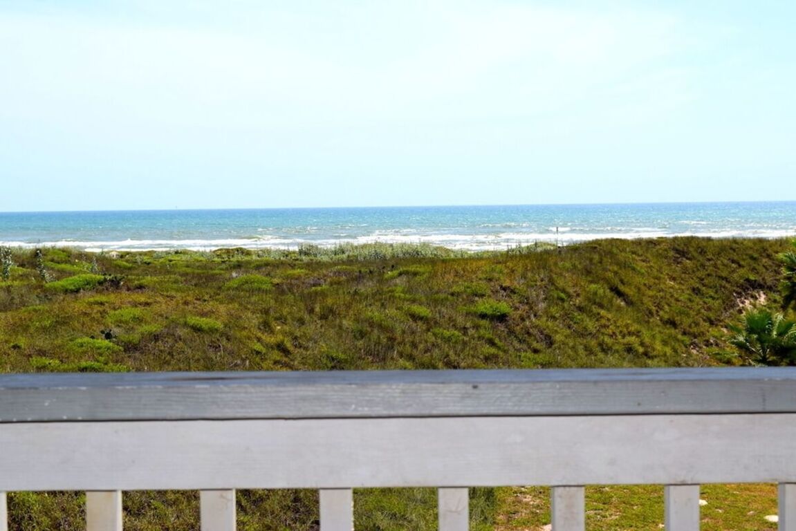 Enjoy summer at the Beach!!! AMAZING OCEAN VIEWS!!! photo