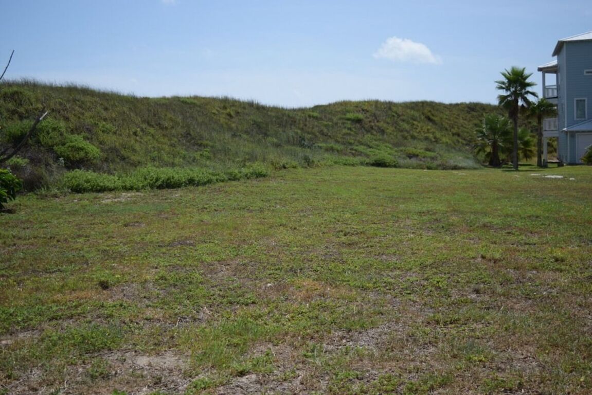 Enjoy summer at the Beach!!! AMAZING OCEAN VIEWS!!! photo