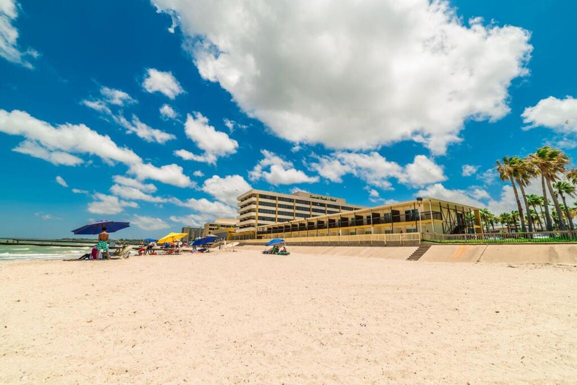 Emerald Beach Hotel photo