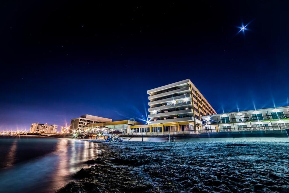Emerald Beach Hotel photo