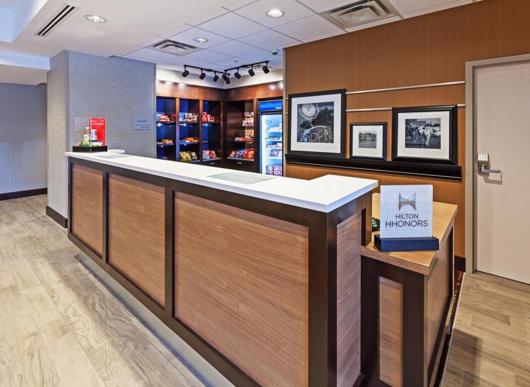 Hampton Inn and Suites Georgetown/Austin North, TX photo