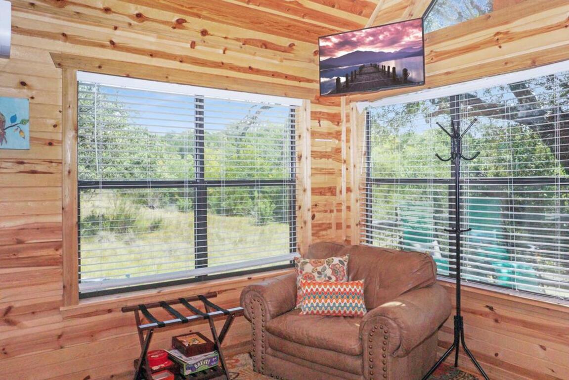 Arbor House of Dripping Springs - Finch House photo
