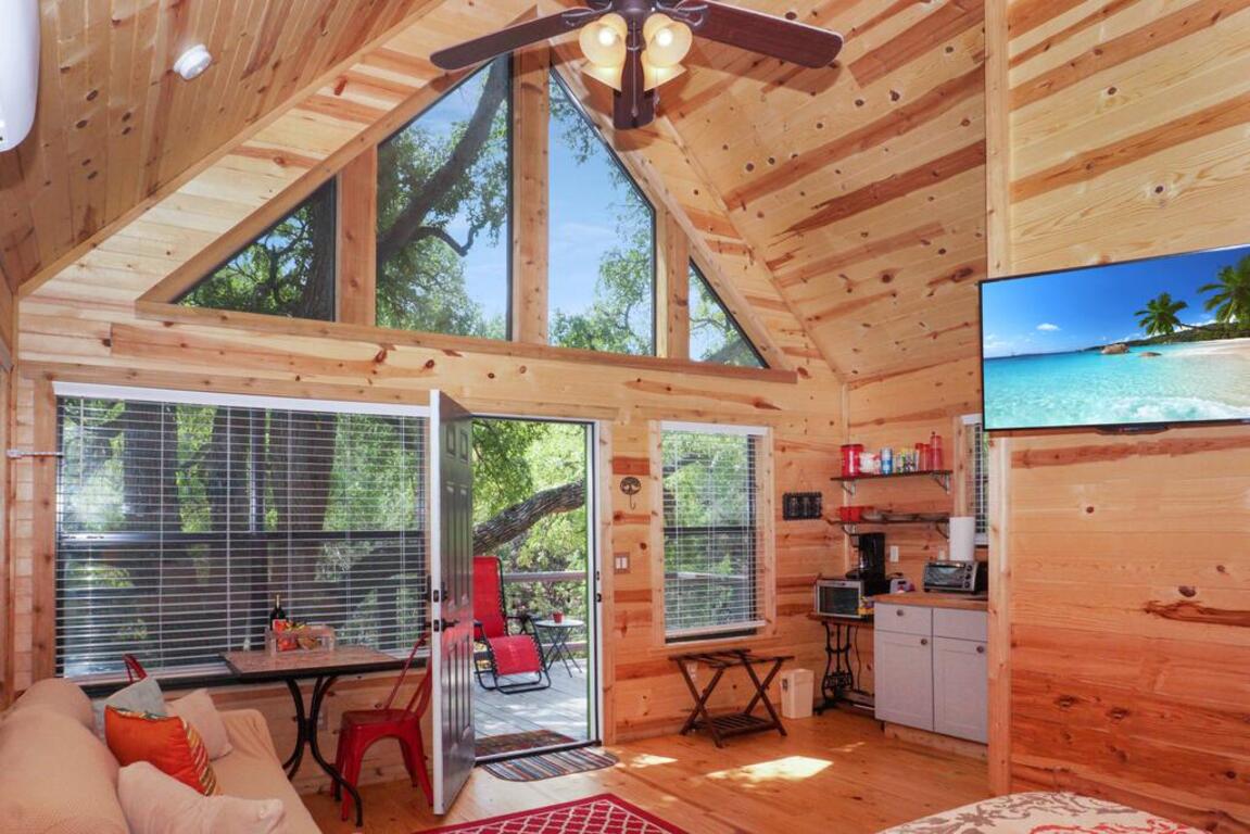 Arbor House of Dripping Springs - Garden House photo
