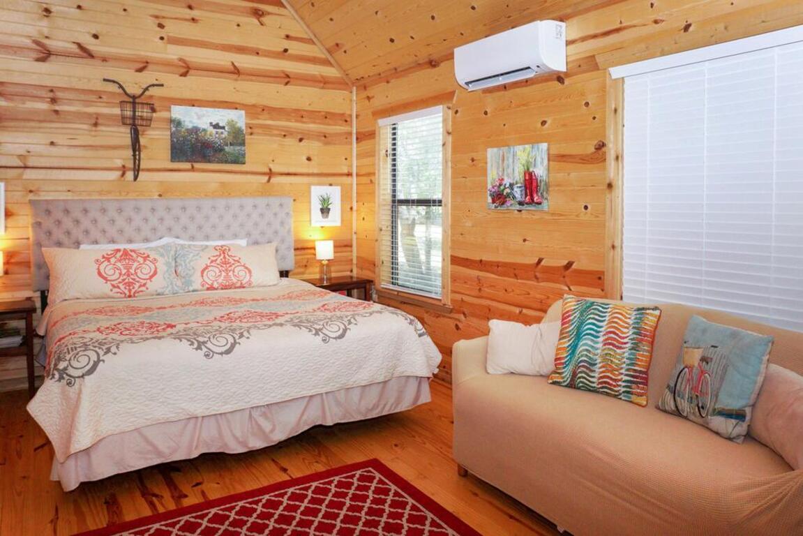 Arbor House of Dripping Springs - Garden House photo
