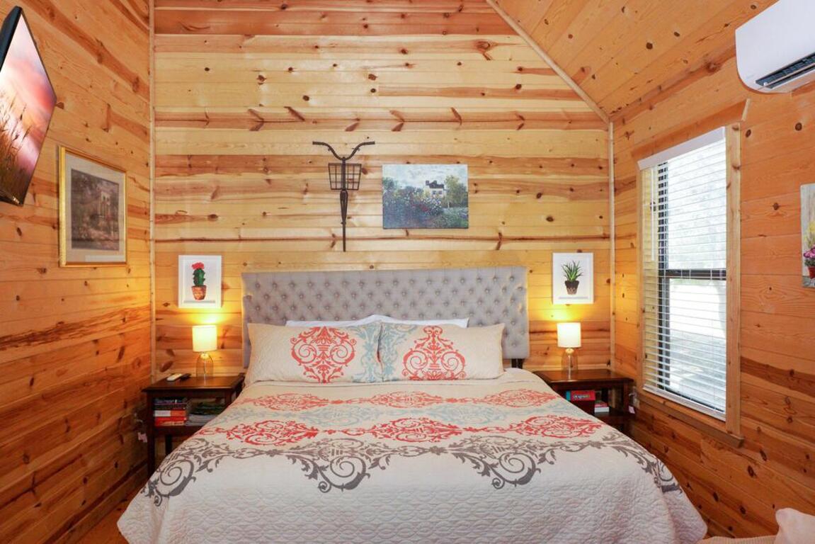 Arbor House of Dripping Springs - Garden House photo