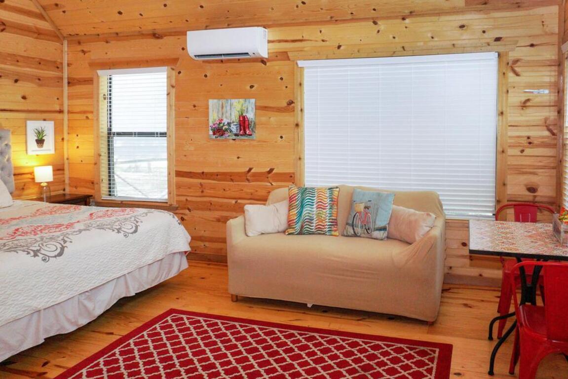 Arbor House of Dripping Springs - Garden House photo