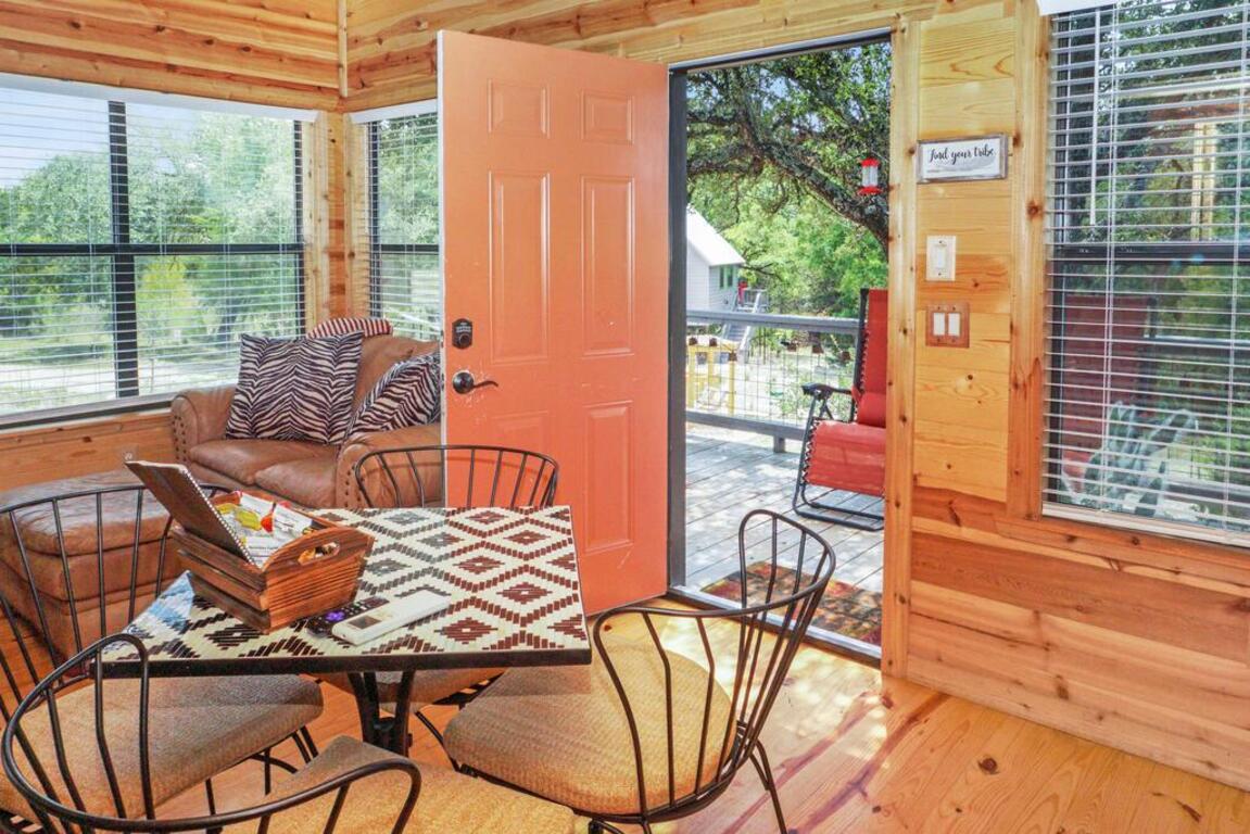 Arbor House of Dripping Springs - Safari House photo