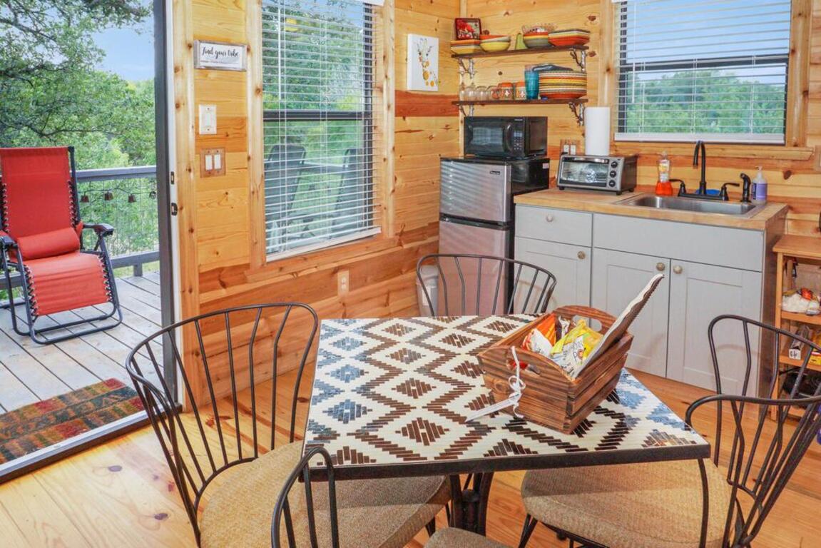Arbor House of Dripping Springs - Safari House photo