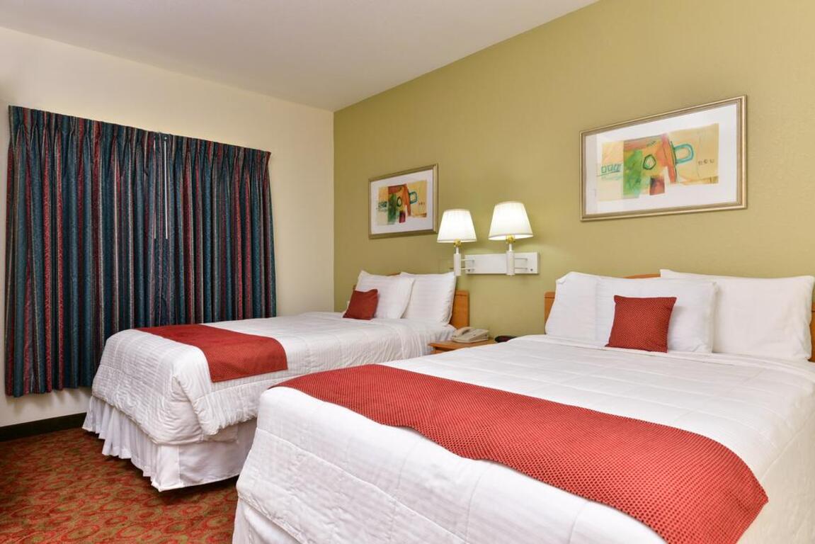 Americas Best Value Inn & Suites-Winnie photo