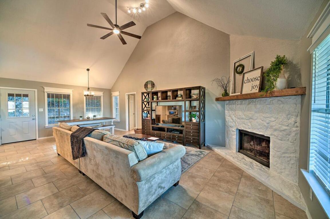 Spacious, Private and Peaceful Hill Country Retreat photo