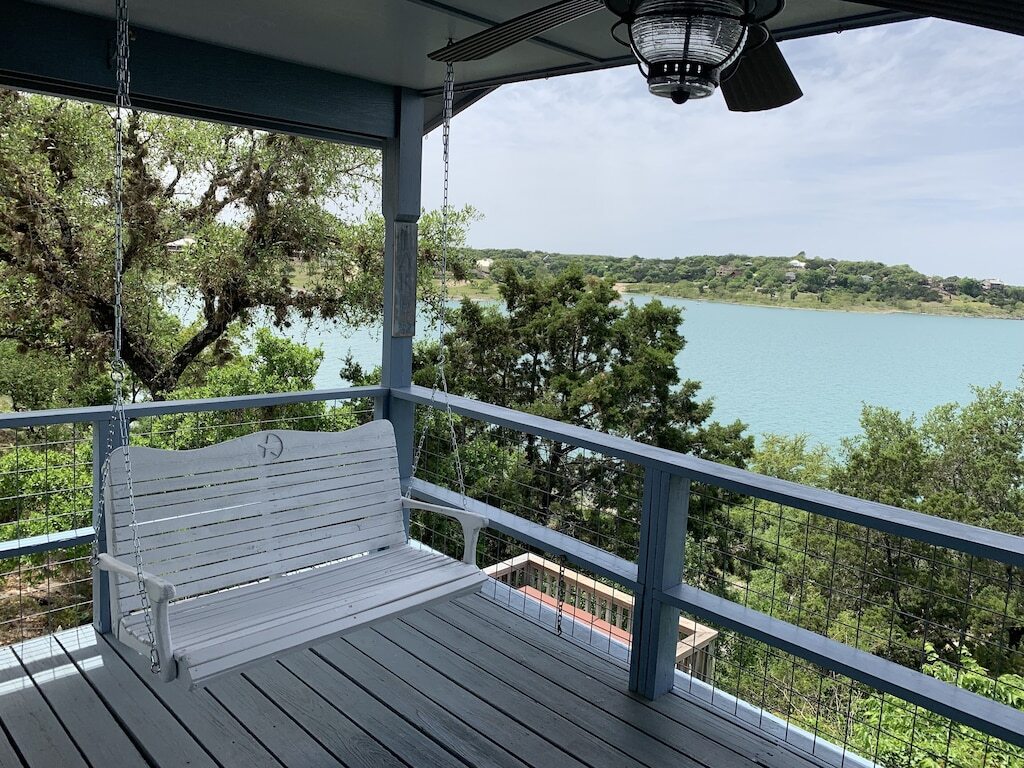 Enjoy Nature:Wildlife-Sunsets-2 Fire Pits Beautiful 140’ Lake Waterfront Home photo