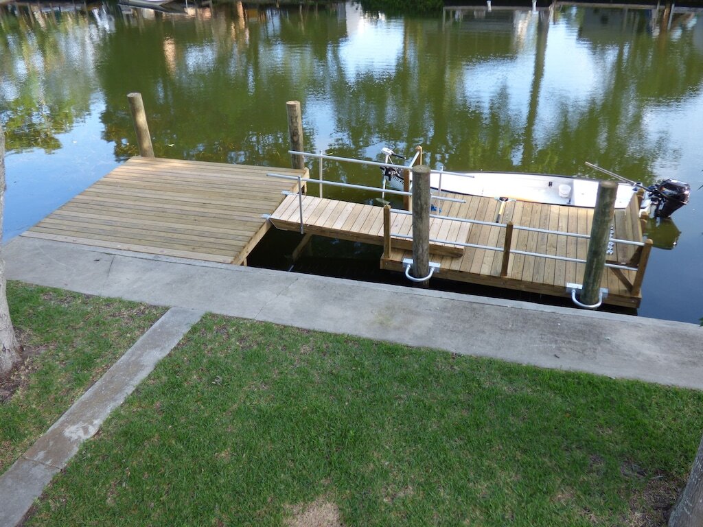 Amazing Waterfront House, Weeki Wachee - Use of 4 Kayaks photo