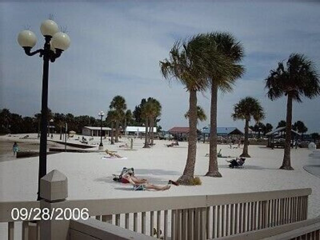 3 Bed ~ 2 Bath~ Pool ~ Wifi ~ Pets Welcome / Optional Heated Pool photo