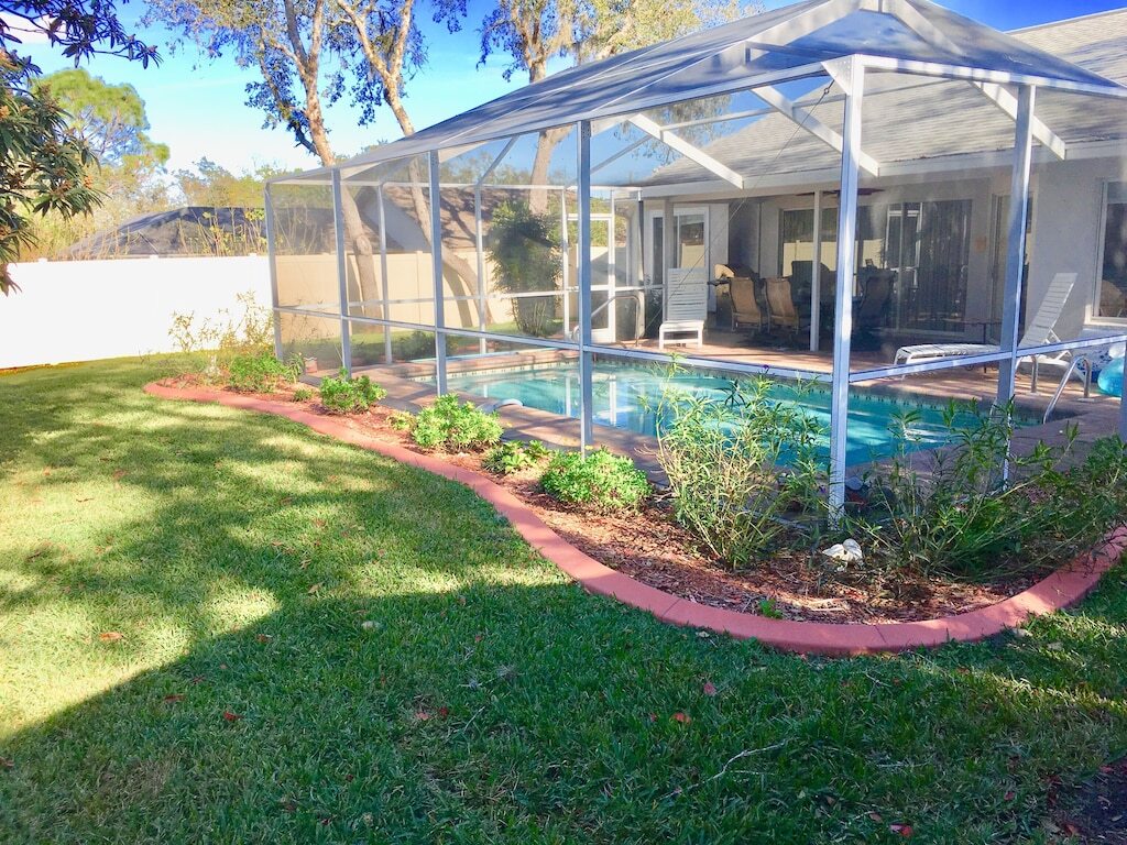3 Bed ~ 2 Bath~ Pool ~ Wifi ~ Pets Welcome / Optional Heated Pool photo