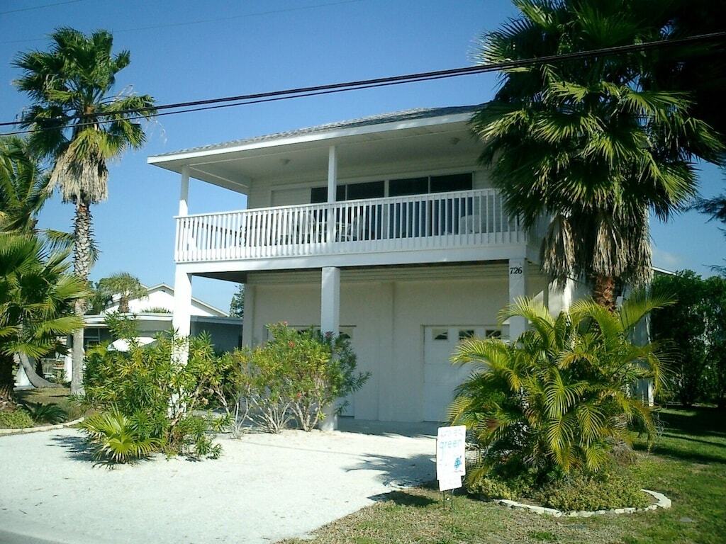 Spacious beach house with a beautiful view of the gulf photo