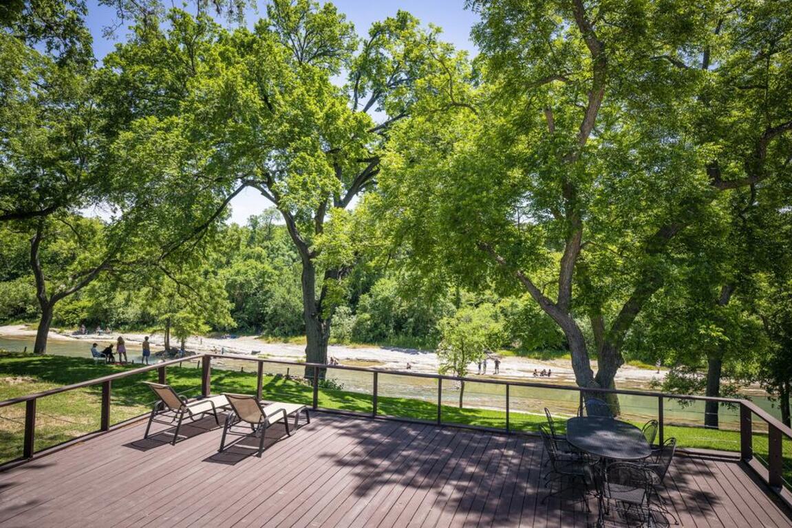 WHIPPOORWILL HILL ON THE GUADALUPE home photo