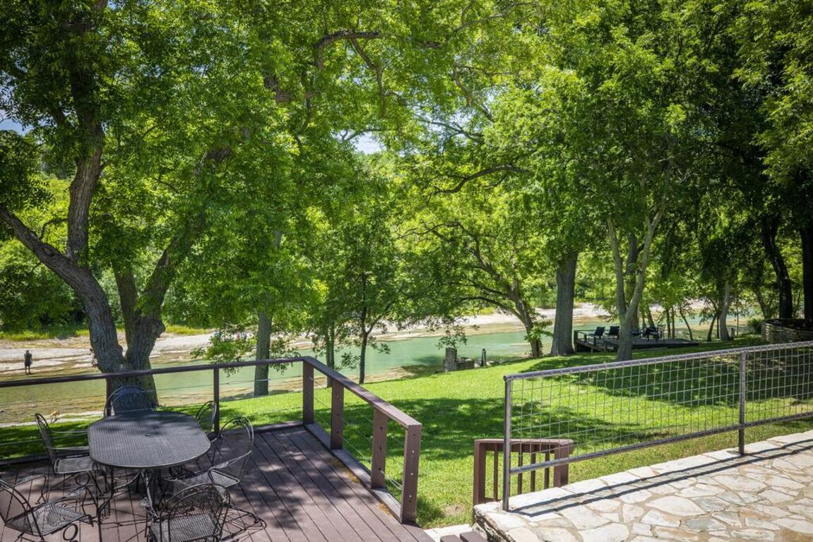 WHIPPOORWILL HILL ON THE GUADALUPE home photo
