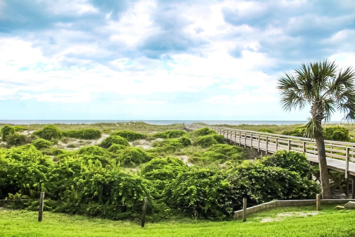 BEAUTIFUL VIEWS - AFFORDABLE OCEANFRONT CONDO!! photo