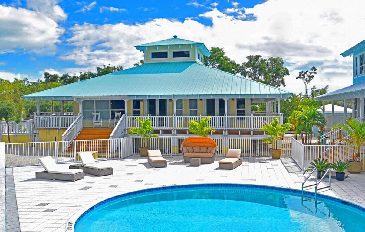 Dolphin Point Villas photo
