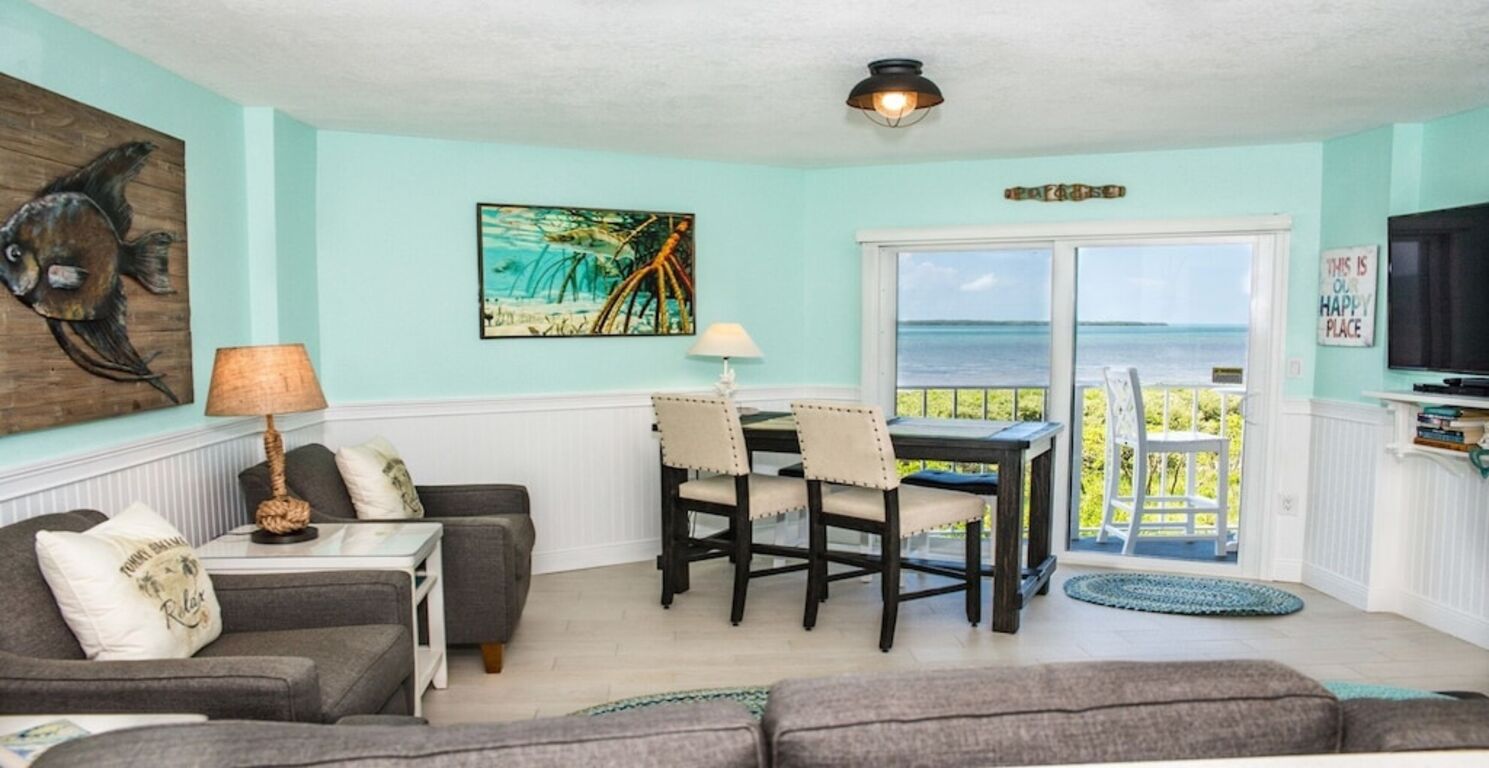 Oceanfront Key Largo Paradise ~ Private Beach~Pool~Tennis~Kayaks~Free WiFi photo